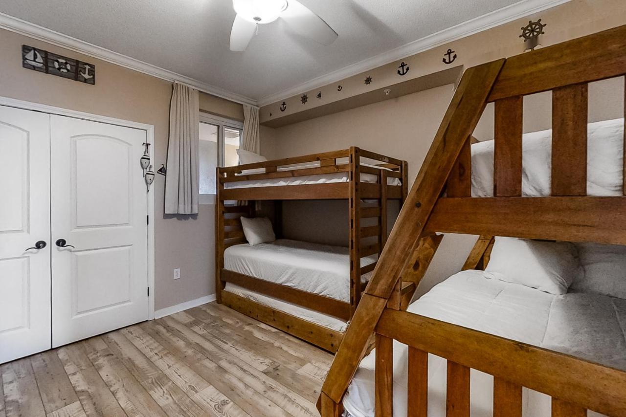 Apartment Caribbean 1302 *